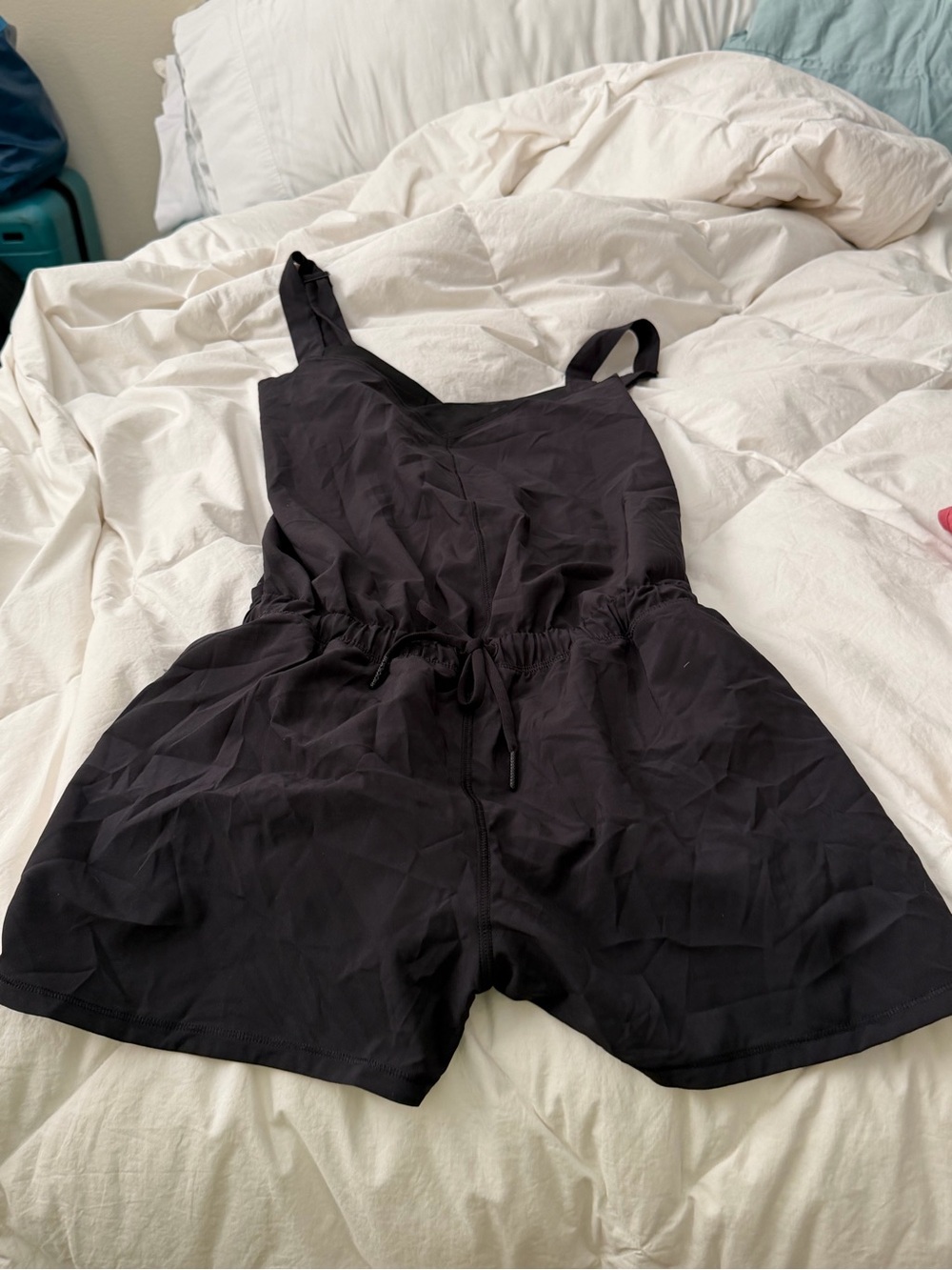 NWT Lululemon Black Strappy Back Romper Runsie 10 - Picture 6 of 6